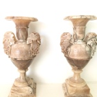 Paire de vases en Albâtre et Jaspe, Italie, 19ème